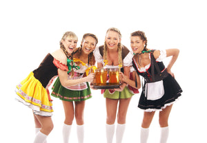 sexy oktoberfest women in costumes